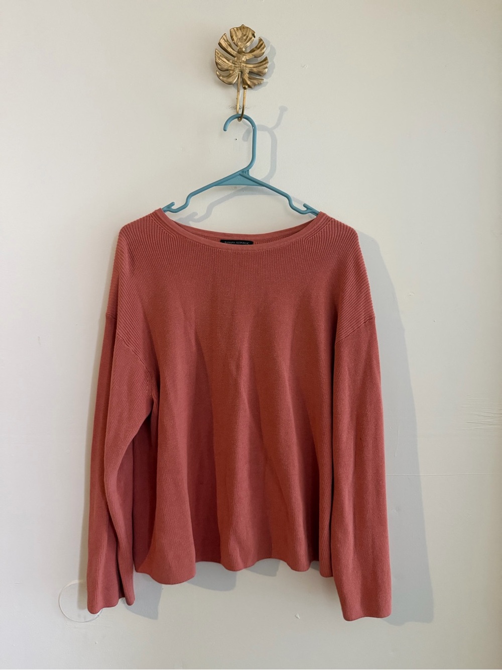 Banana Republic Coral Crewneck Lightweight Sweater